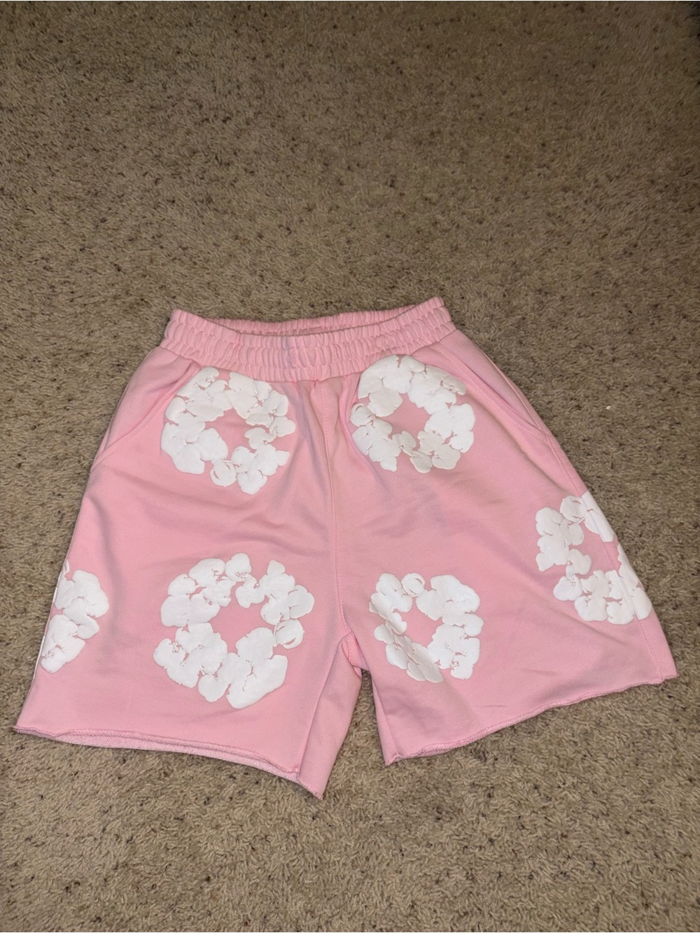 Pink Floral Print Men's Bermuda Shorts